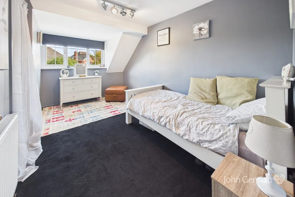 Hazel Close, Uttoxeter, photo 19