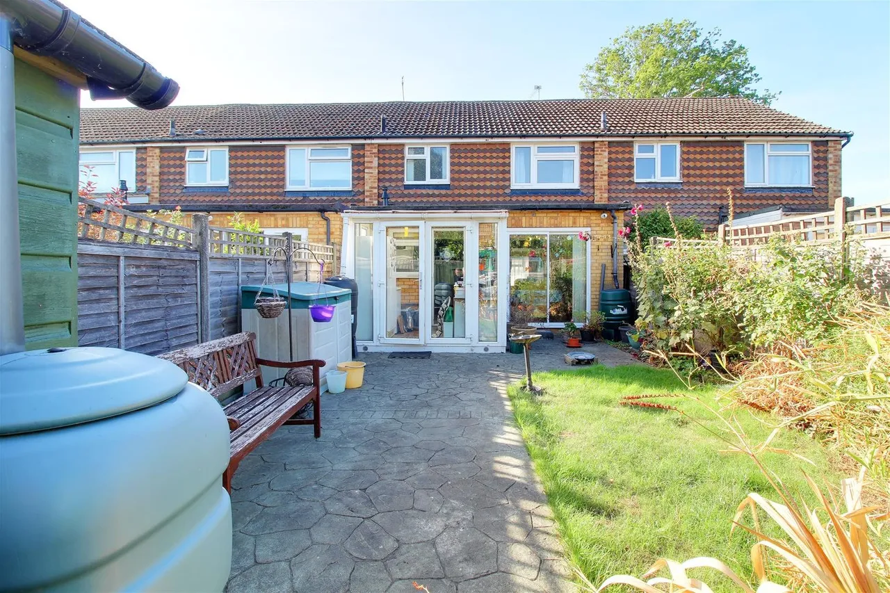 Fayerfield, Potters Bar, EN6, photo 11