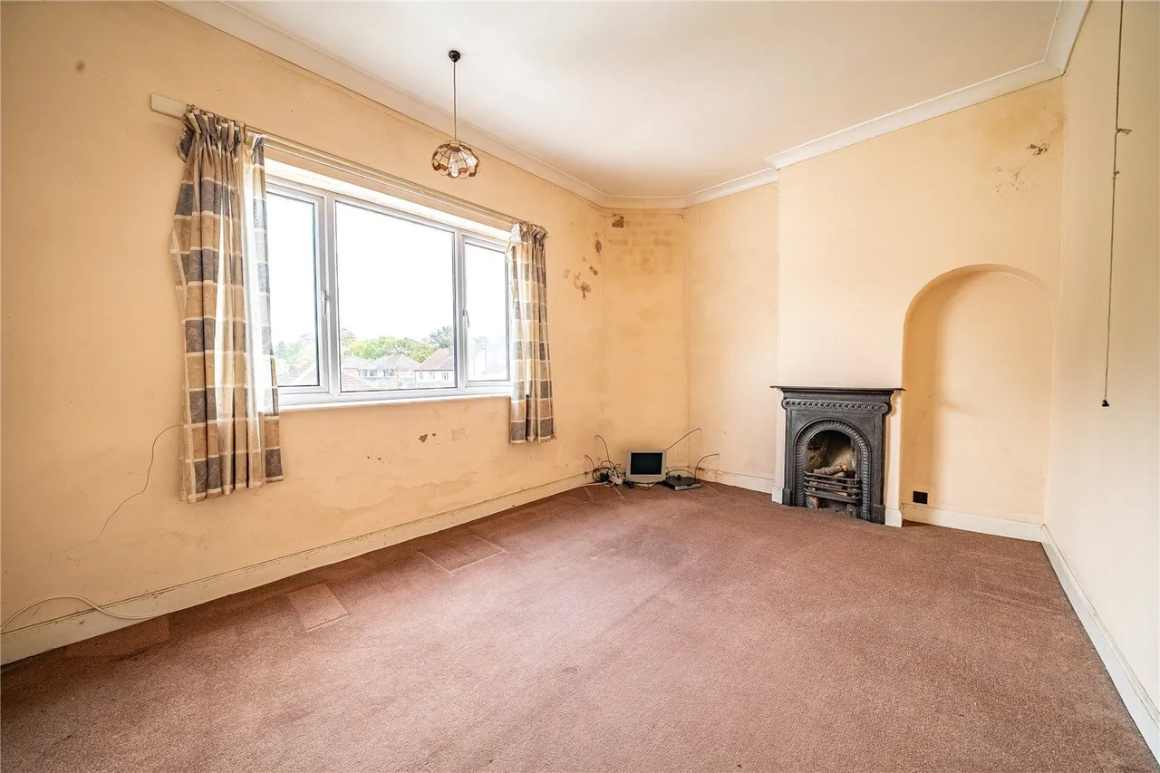 Main Street, Shadwell, LS17, photo 9
