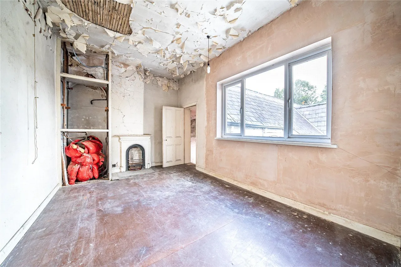 Main Street, Shadwell, LS17, photo 11