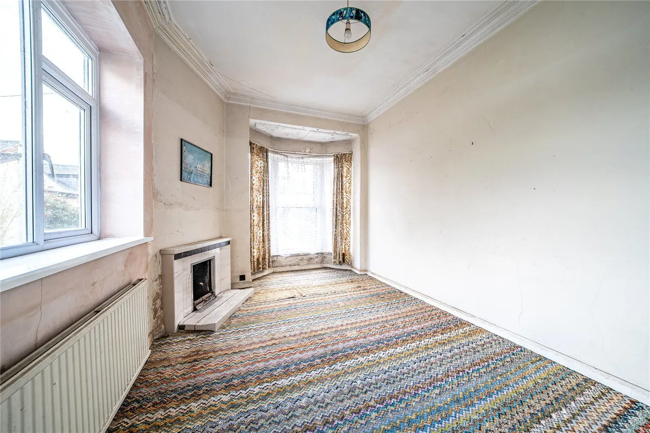 Main Street, Shadwell, LS17, photo 14