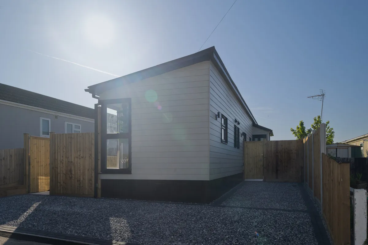 Sunset Drive, Romford, Havering-atte-bower, RM4 1QL, photo 24