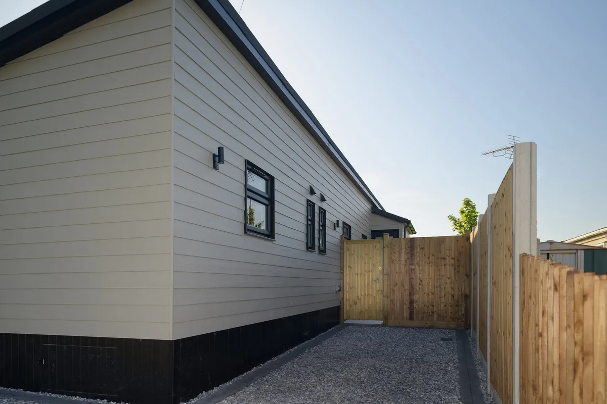 Sunset Drive, Romford, Havering-atte-bower, RM4 1QL, photo 25