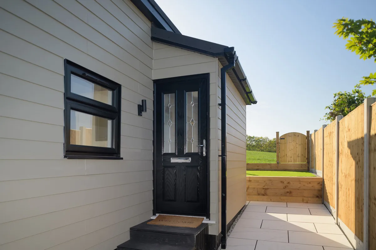 Sunset Drive, Romford, Havering-atte-bower, RM4 1QL, photo 26