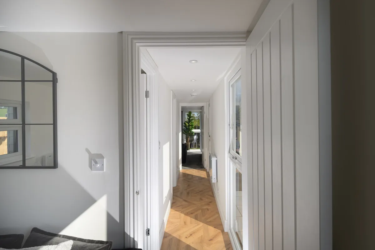 Sunset Drive, Romford, Havering-atte-bower, RM4 1QL, photo 5