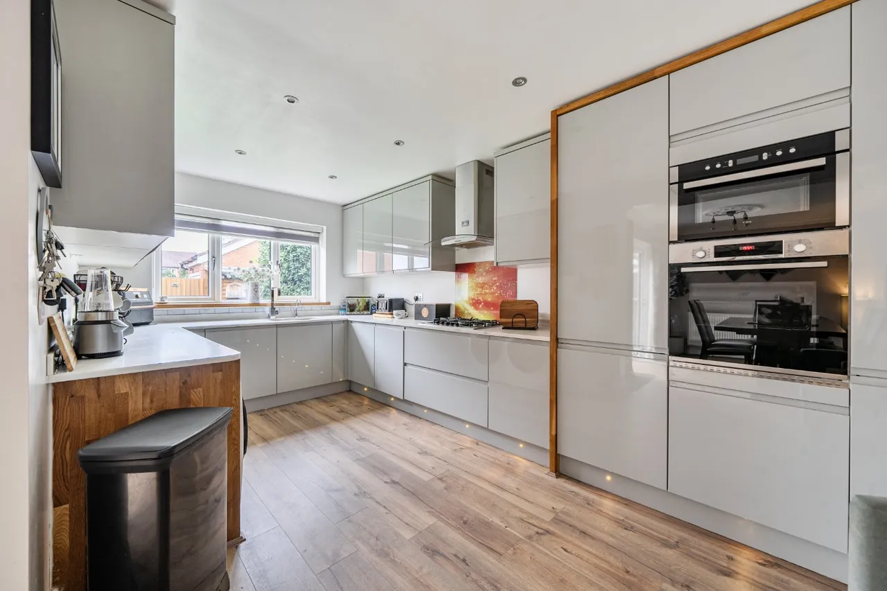 Warmington Road, Sheldon, B26, photo 3