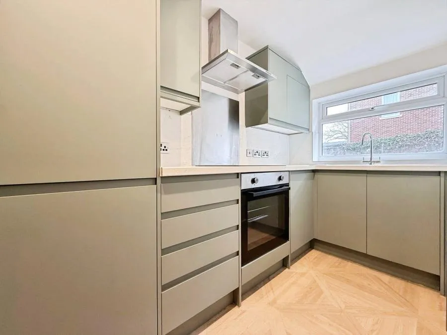 Shakespeare Road, Bedford, MK40, photo 2