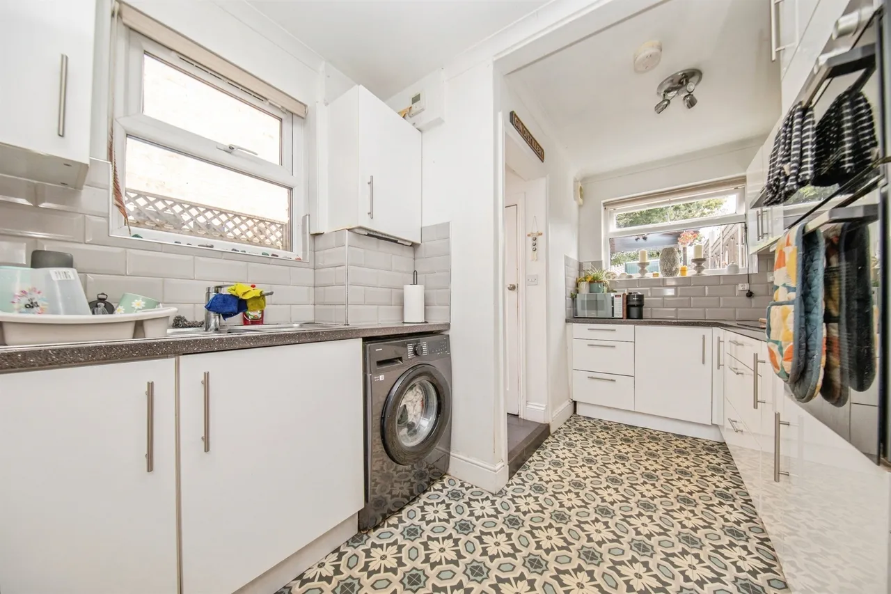 Old Heath Road, Colchester, CO2, photo 6