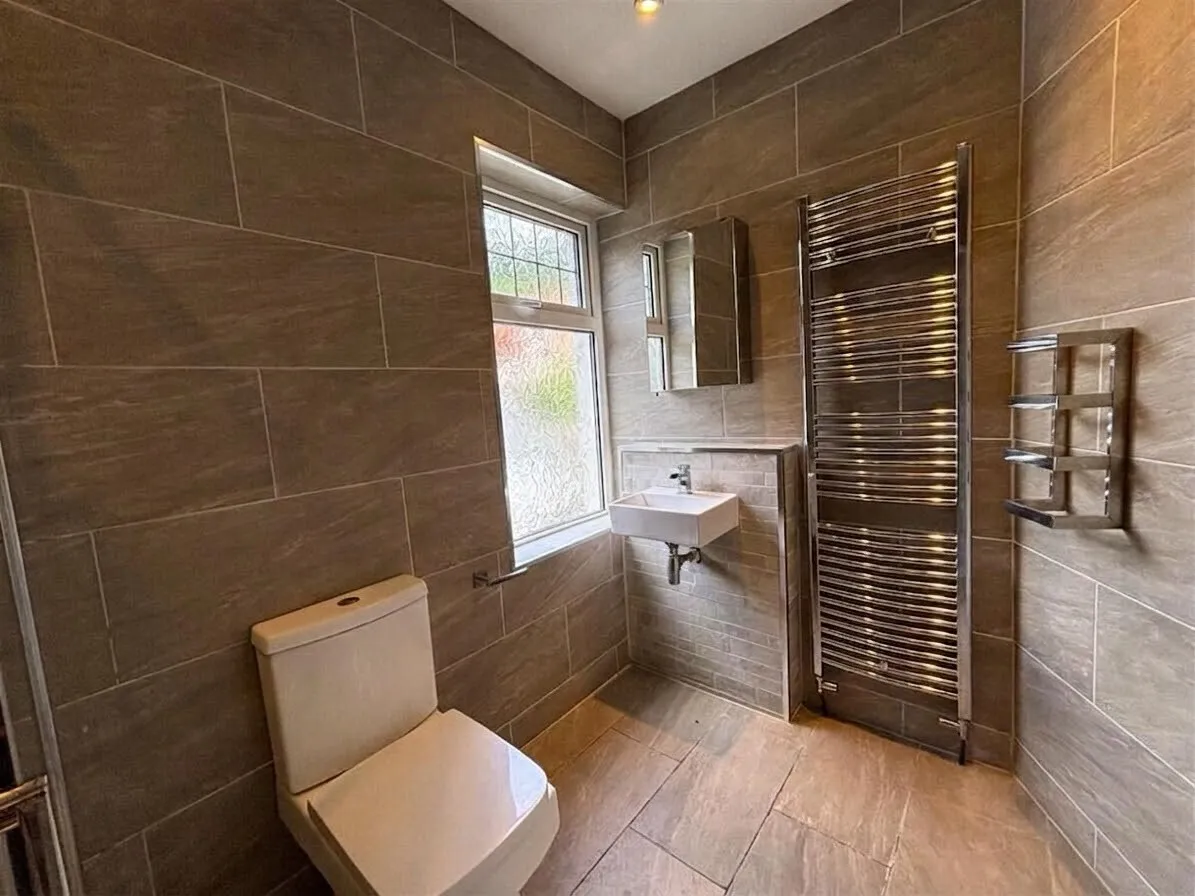 Manor Road, Pontypool, NP4, photo 16