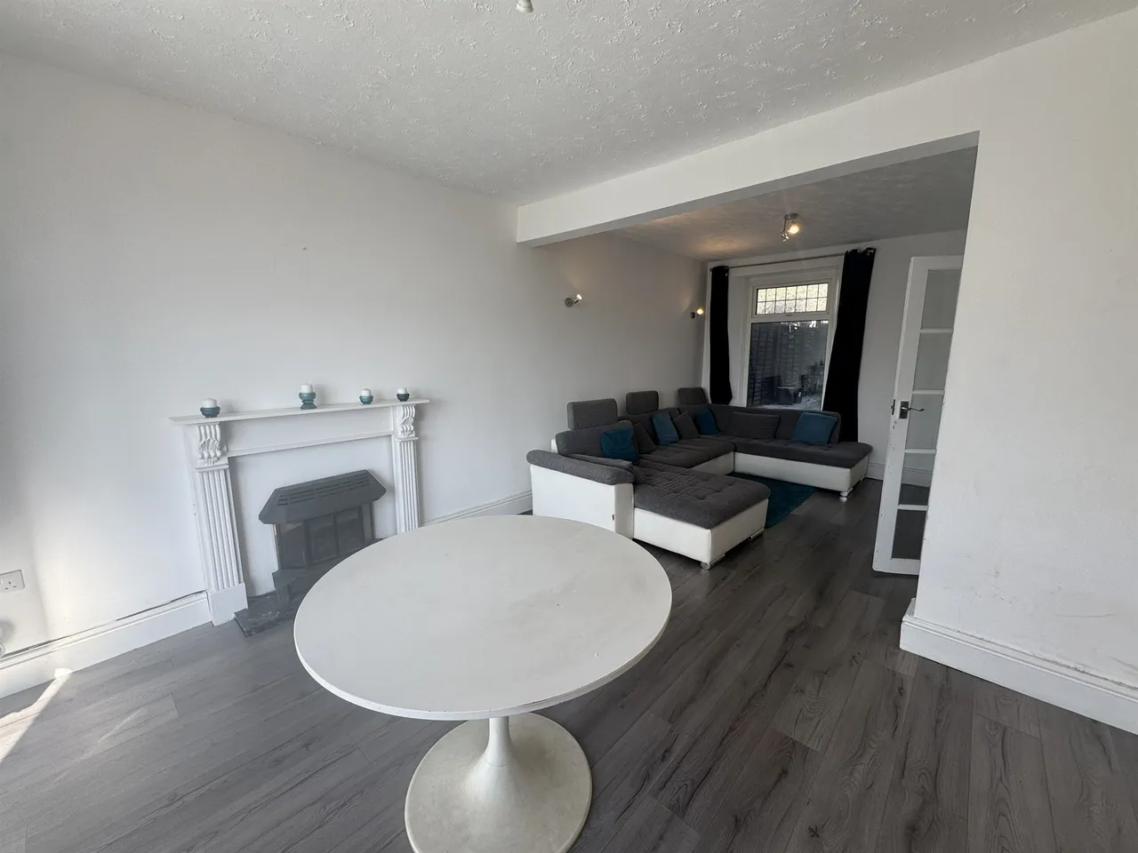 Manor Road, Pontypool, NP4, photo 8