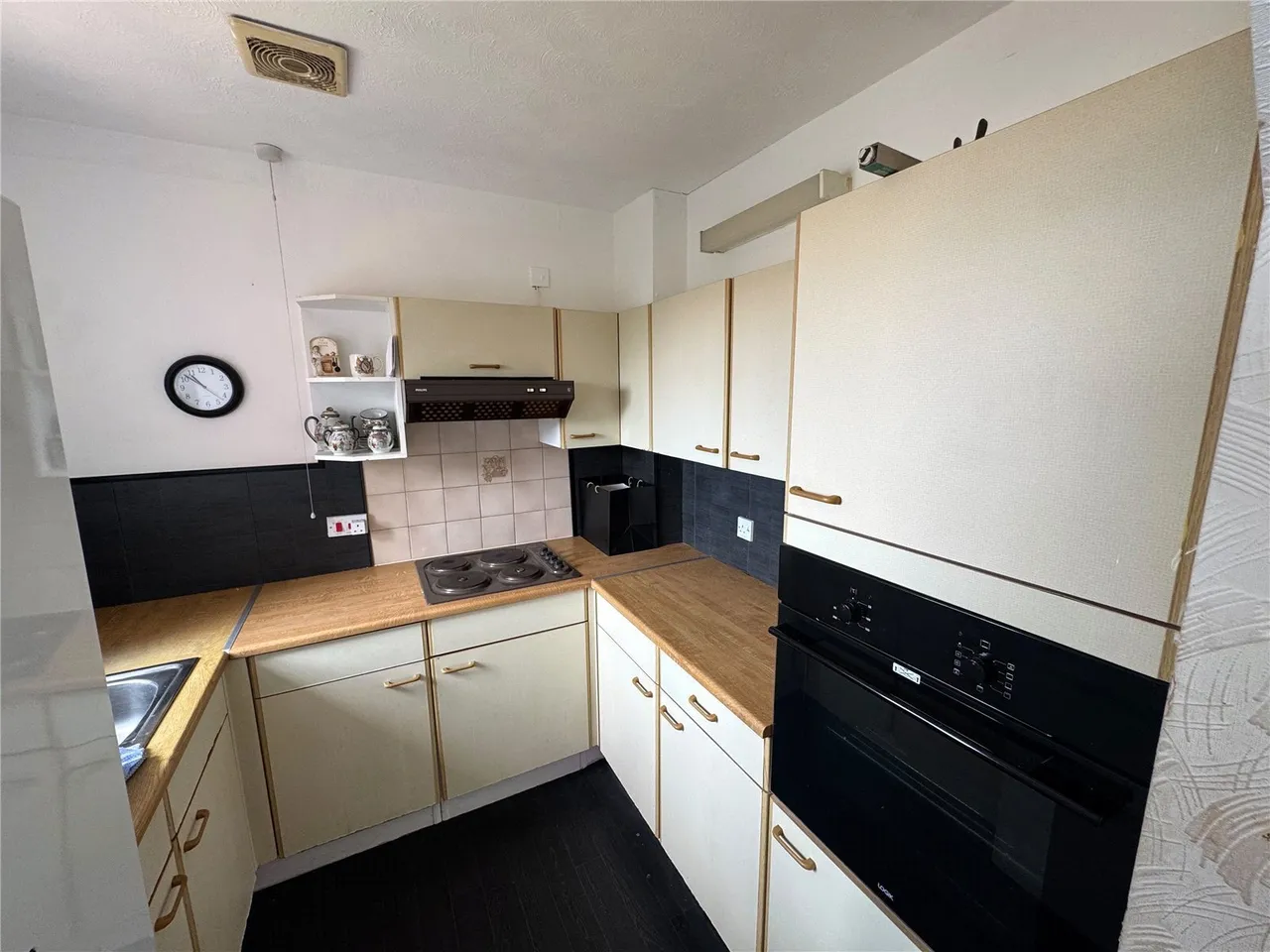 Nicholas Road, Liverpool, L23, photo 5