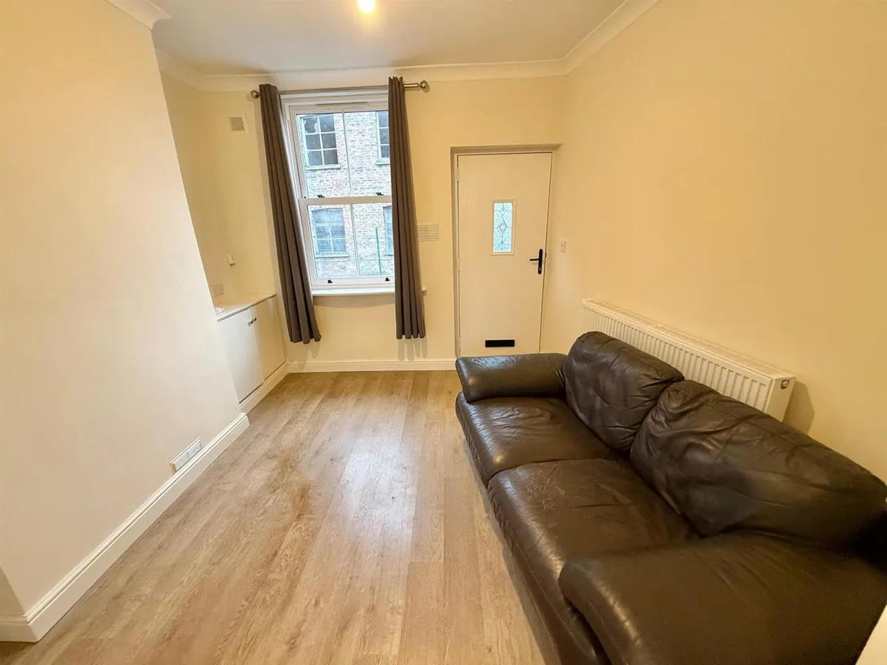 Pownall Square, Macclesfield, SK11, photo 5