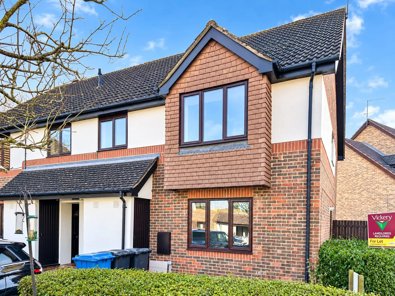 2 bed flat to rent, Saddleback Way, Fleet, GU51
