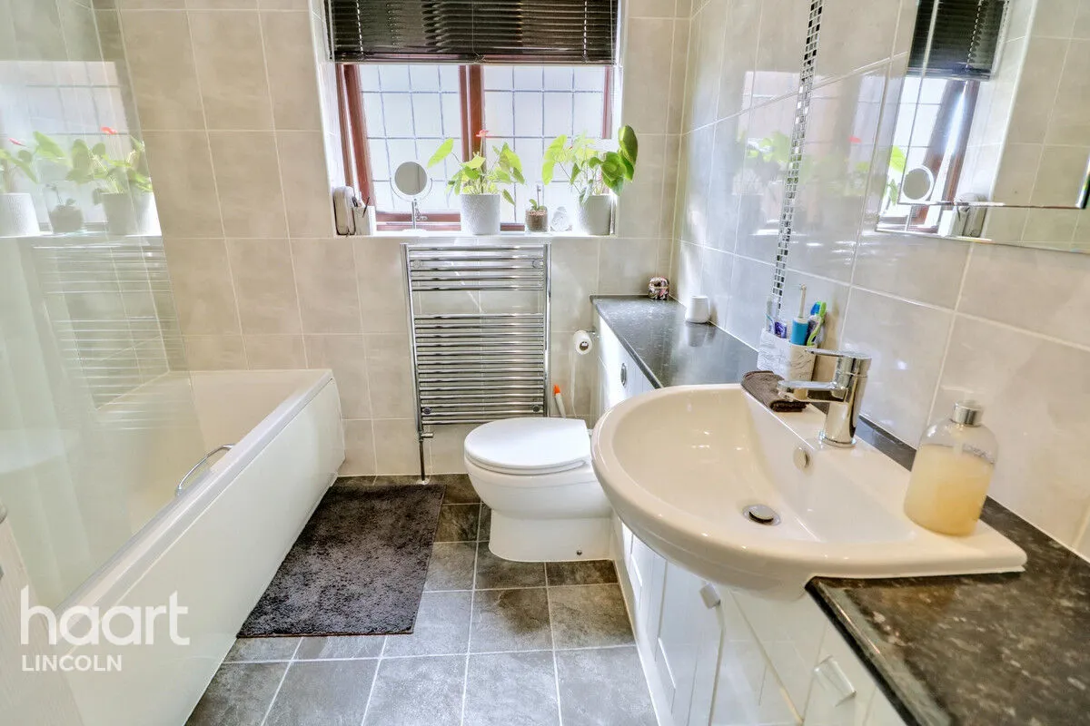 Plover Grove, Birchwood, LN6, photo 22