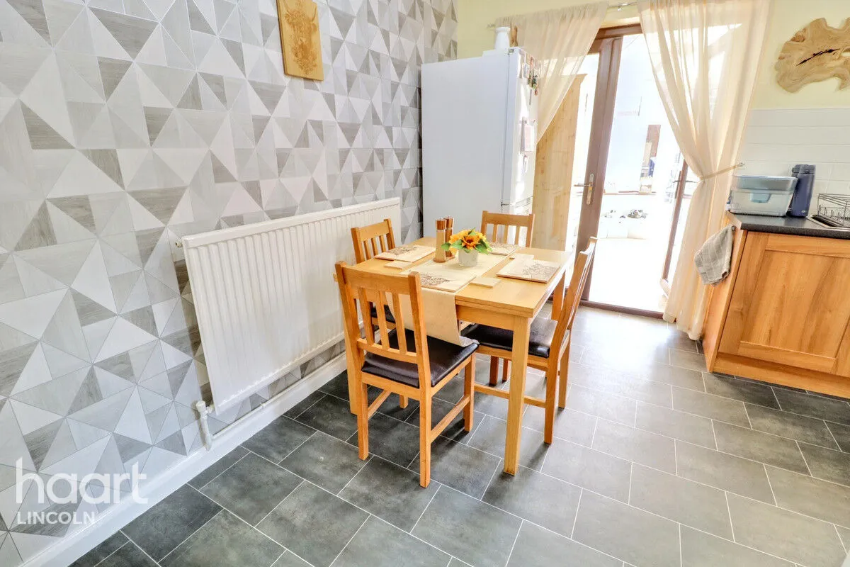 Plover Grove, Birchwood, LN6, photo 9