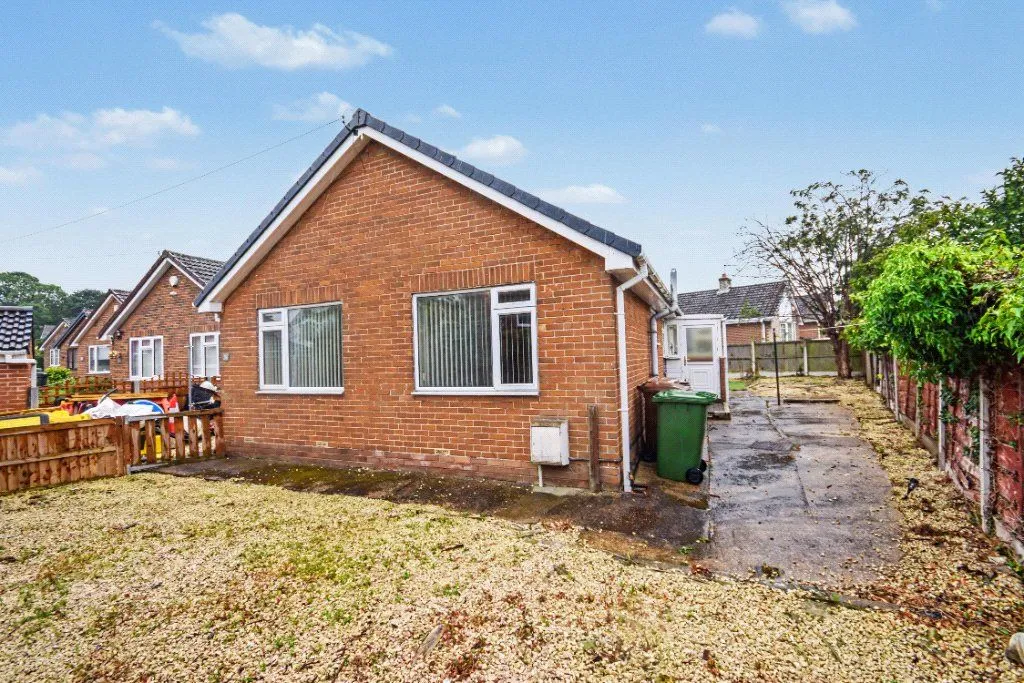 Katrina Grove, Featherstone, WF7, photo 10