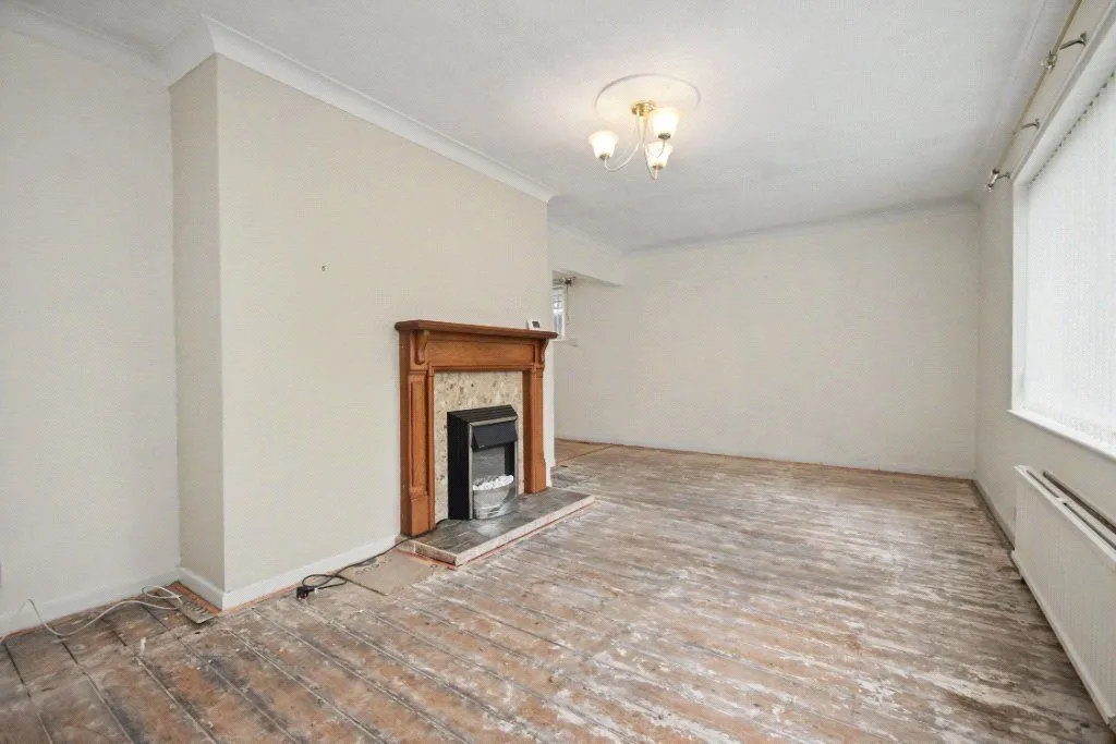 2 bed house for sale, Katrina Grove, Featherstone, WF7