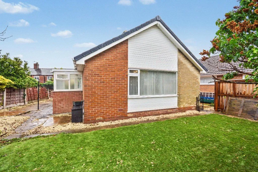Katrina Grove, Featherstone, WF7, photo 4