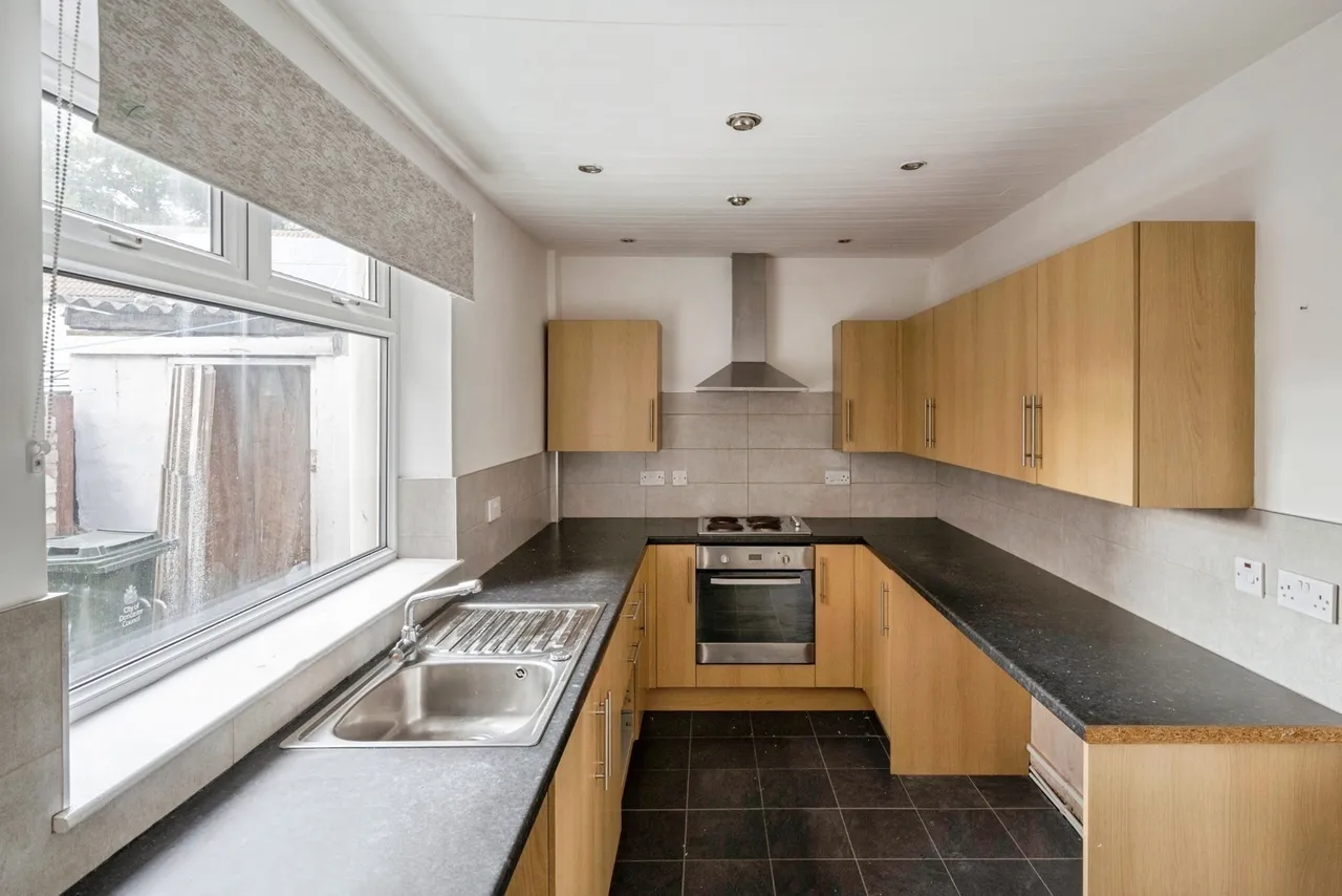 Mill Gate, DONCASTER, South Yorkshire, DN5, photo 4