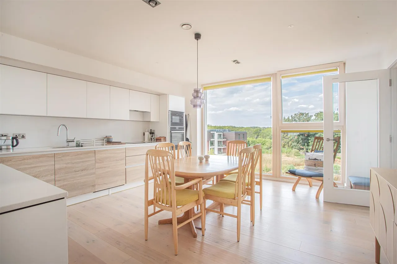 Ash Lane, Wadswick Green, SN13, photo 9