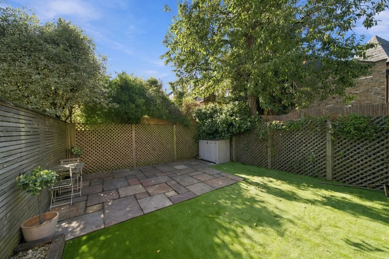 Weston Park, London, N8, photo 25