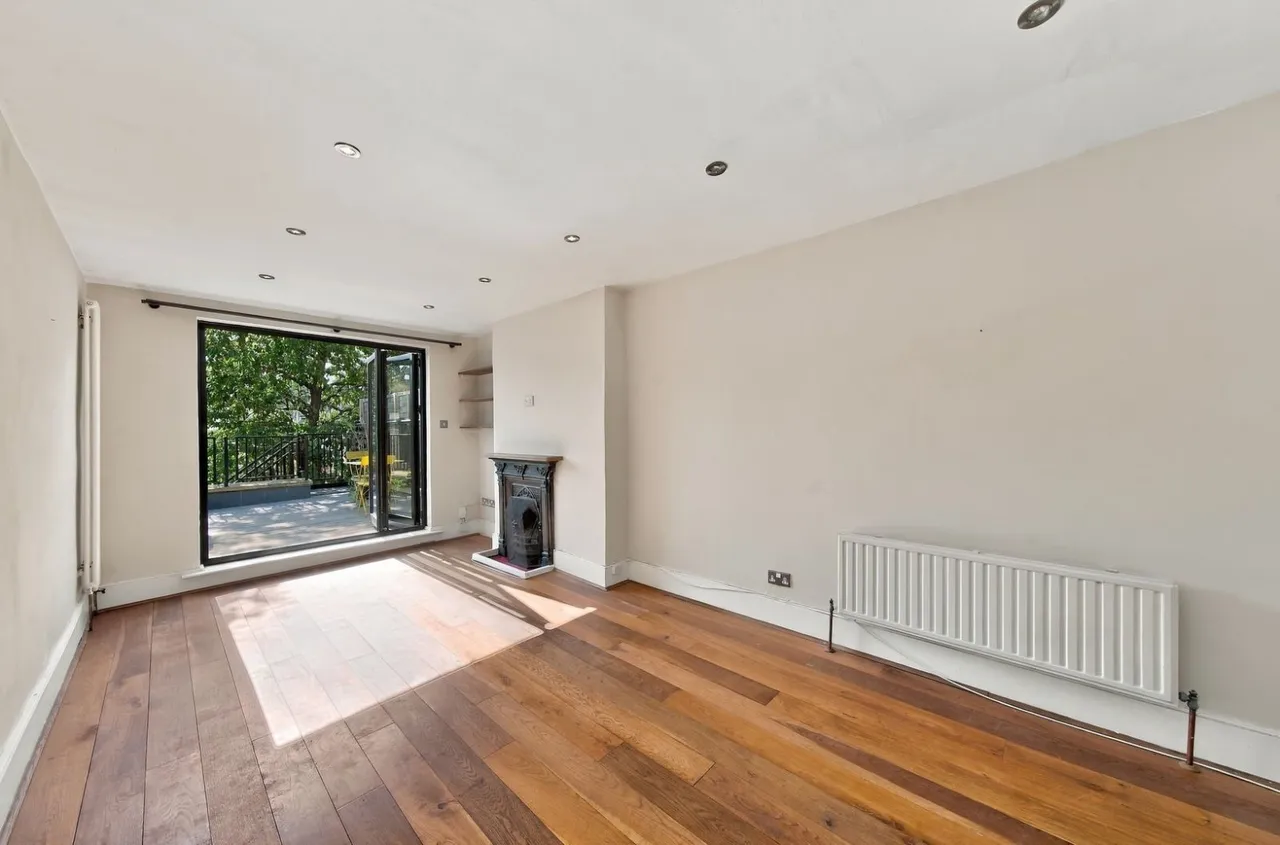 Weston Park, London, N8, photo 11