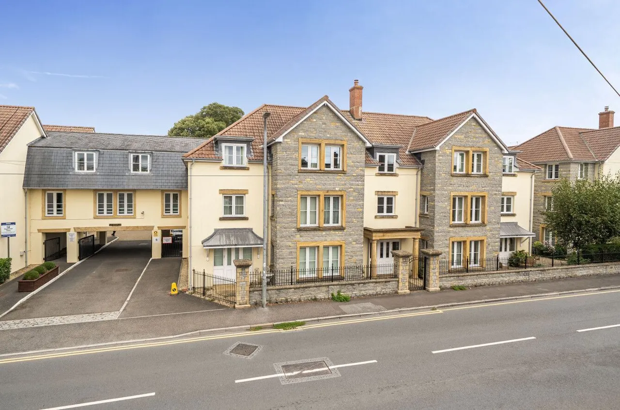 2 bed retirement property for sale, Somerton Road, Street, BA16