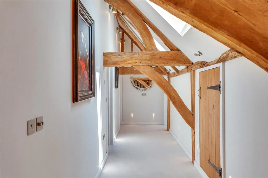 Bath Road, Knowl Hill, RG10, photo 11