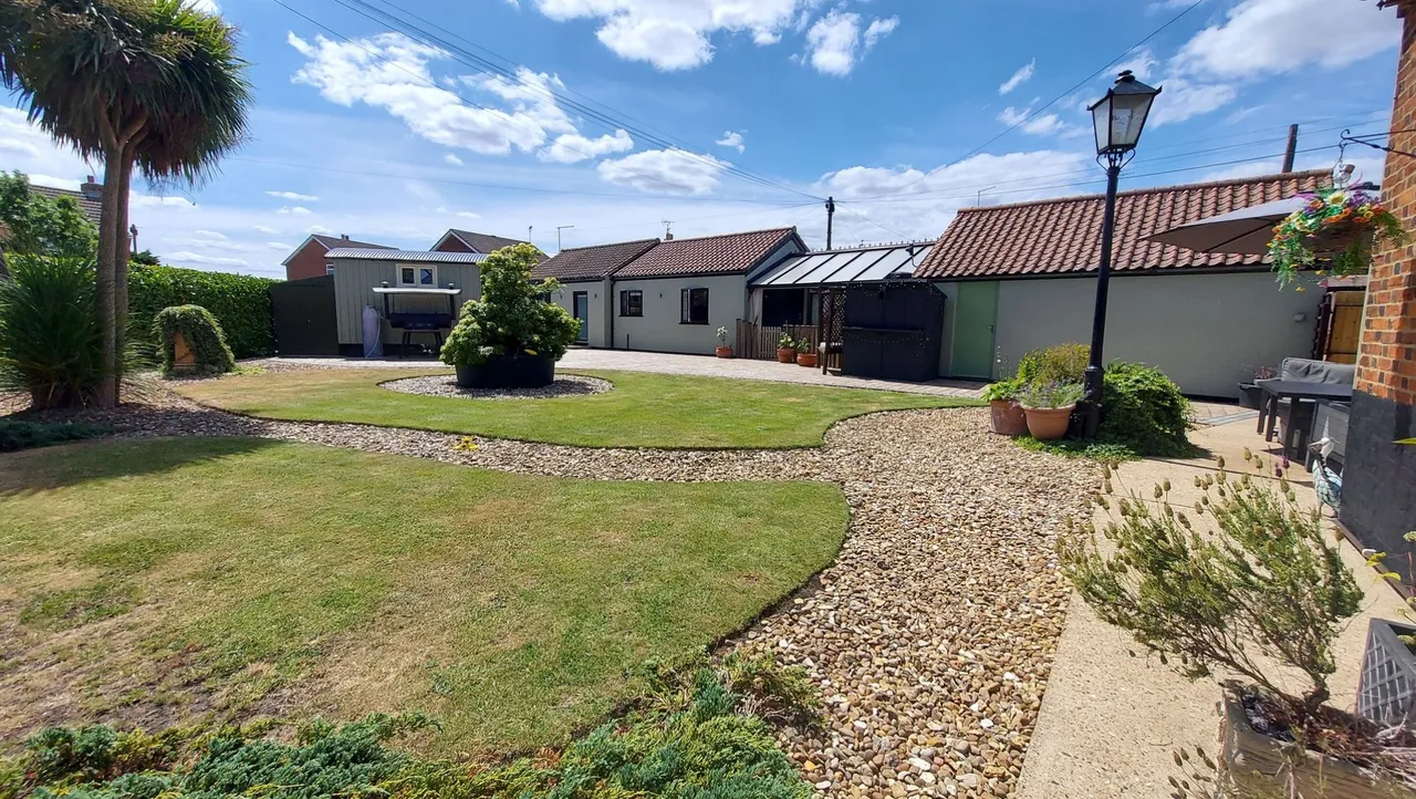 Bedehouse Bank, Bourne, PE10, photo 47