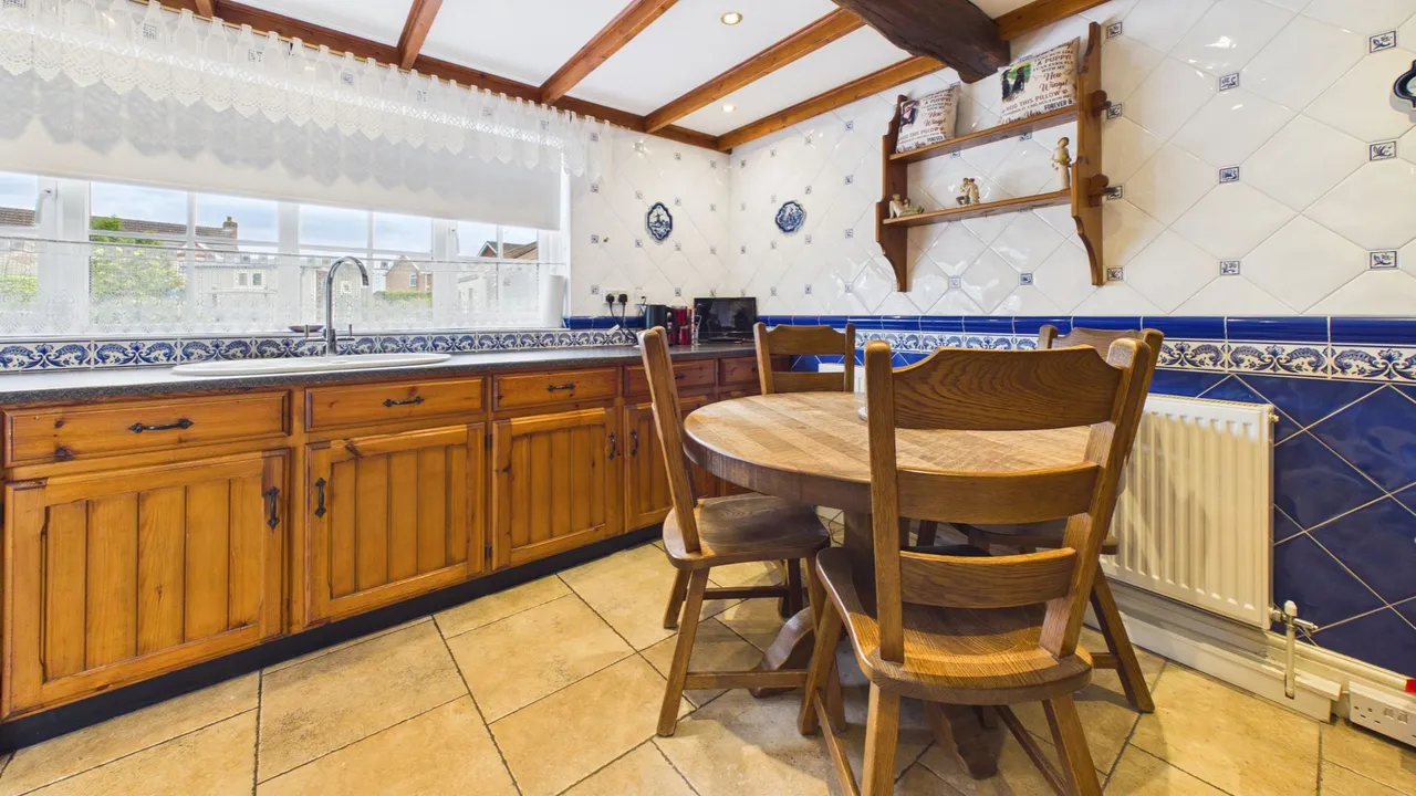 Bedehouse Bank, Bourne, PE10, photo 6