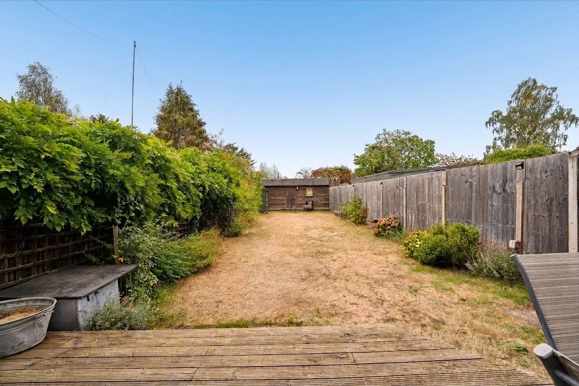 Manor Lane, Sunbury-On-Thames, TW16, photo 13