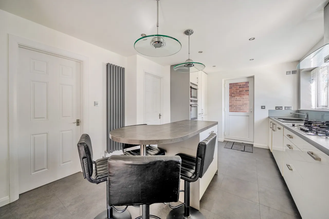 Norfolk Road, Maidenhead, SL6, photo 3