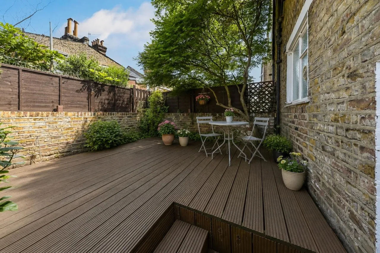 Ilbert Street, Queens Park, London W10 4QJ, photo 2