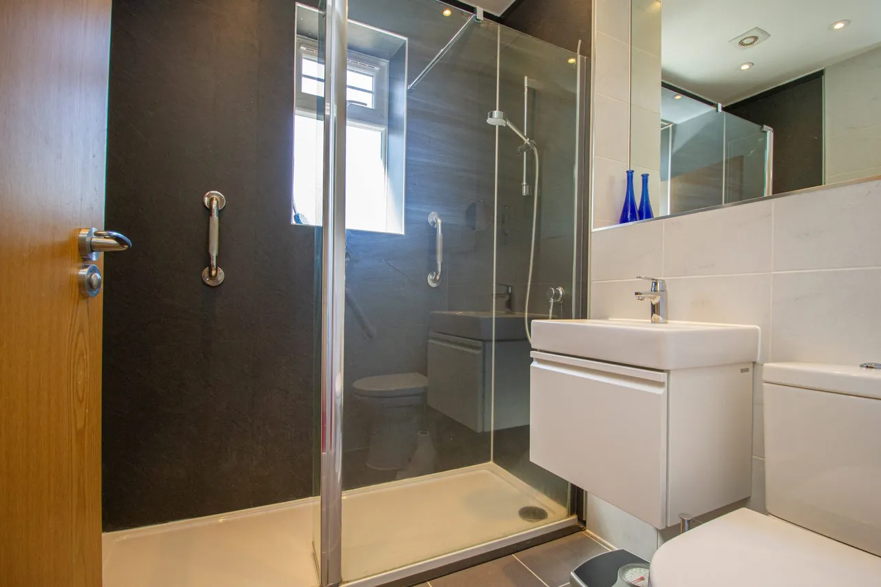 Buchanan Mews, Fleet, GU51 3FR, photo 14