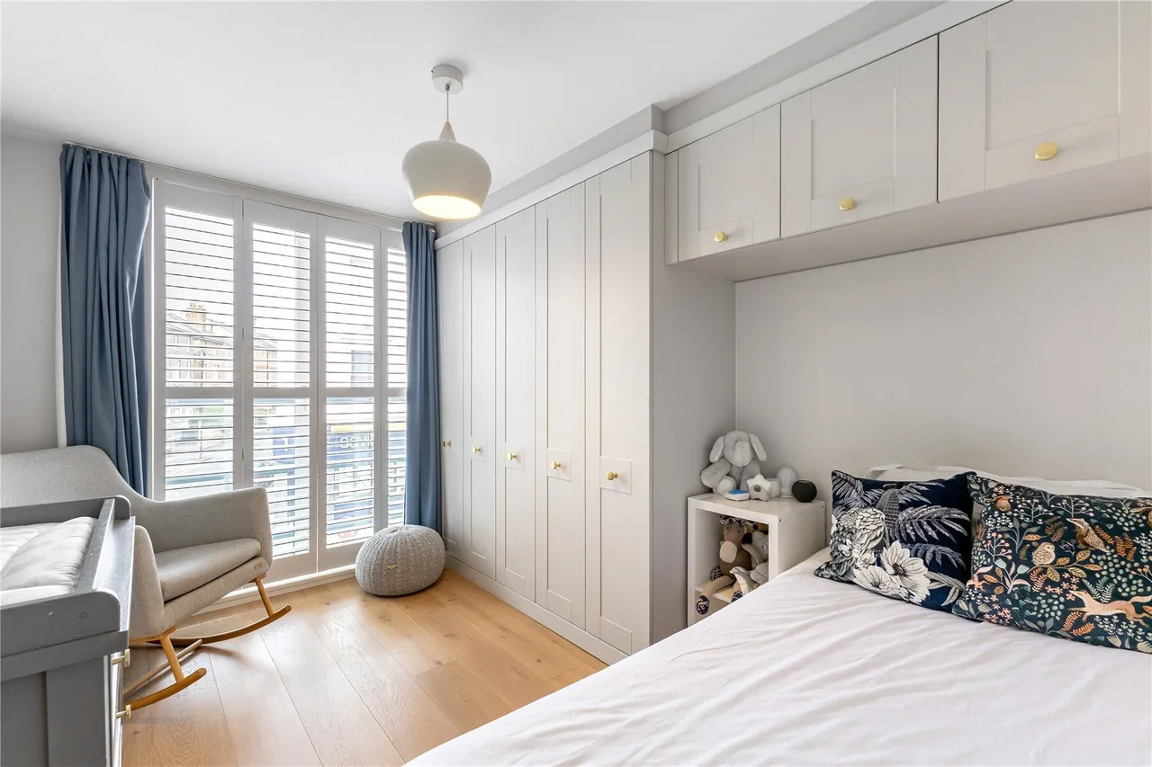 Wimbledon Hill Road, London, SW19, photo 6
