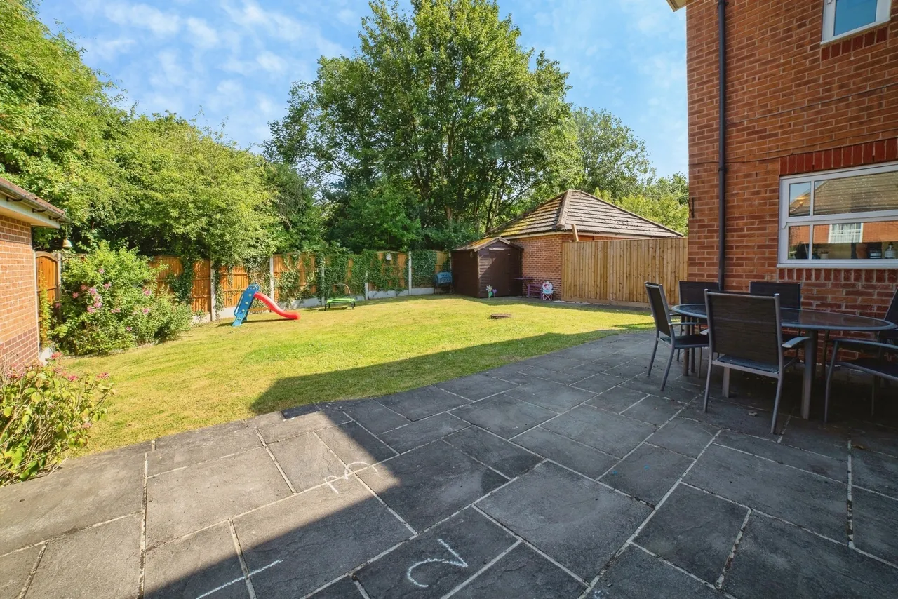Chestnut Gardens, SUTTON-IN-ASHFIELD, Nottinghamshire, NG17, photo 3