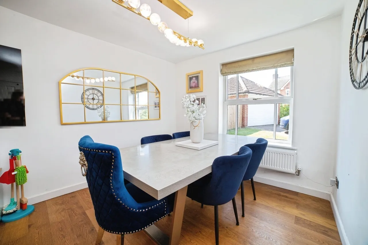 Chestnut Gardens, SUTTON-IN-ASHFIELD, Nottinghamshire, NG17, photo 13