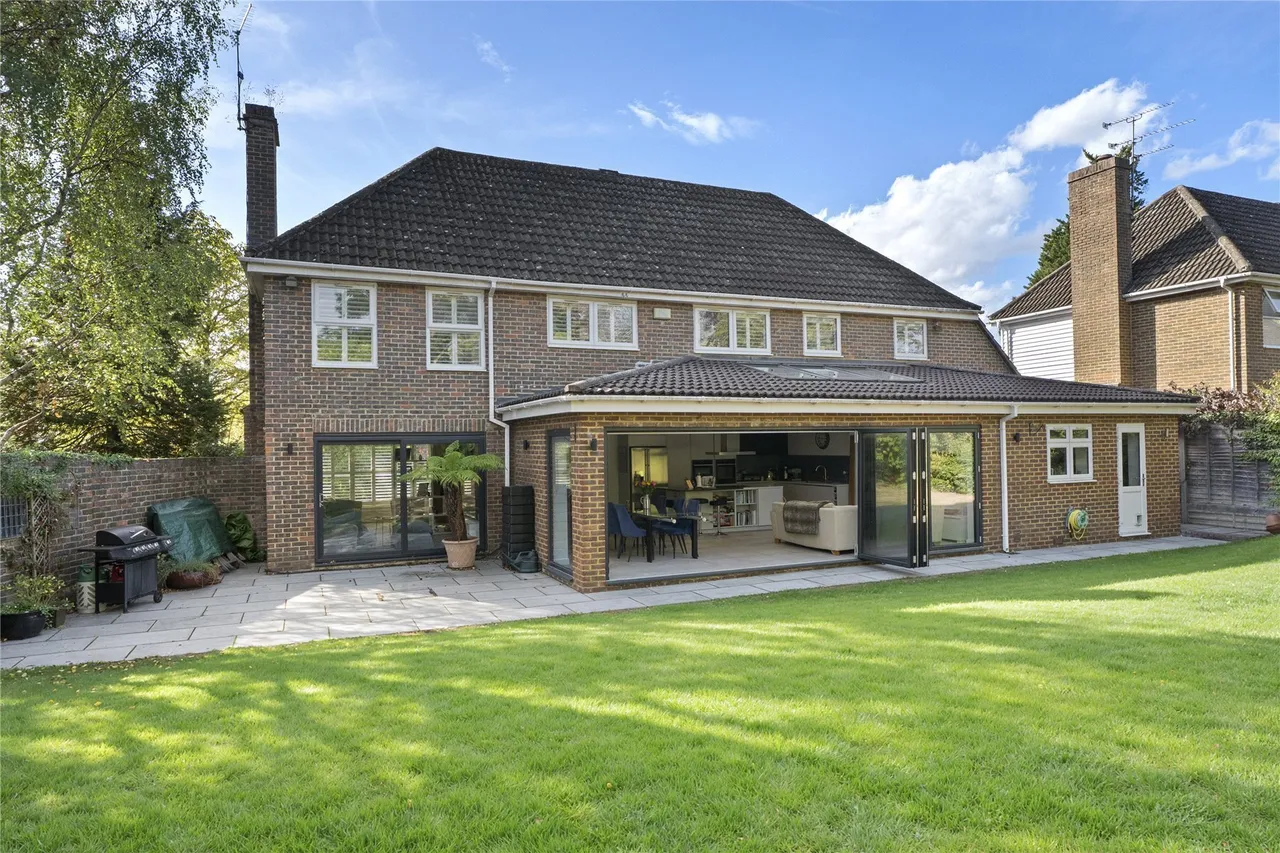 Woodend Park, Cobham, KT11, photo 15
