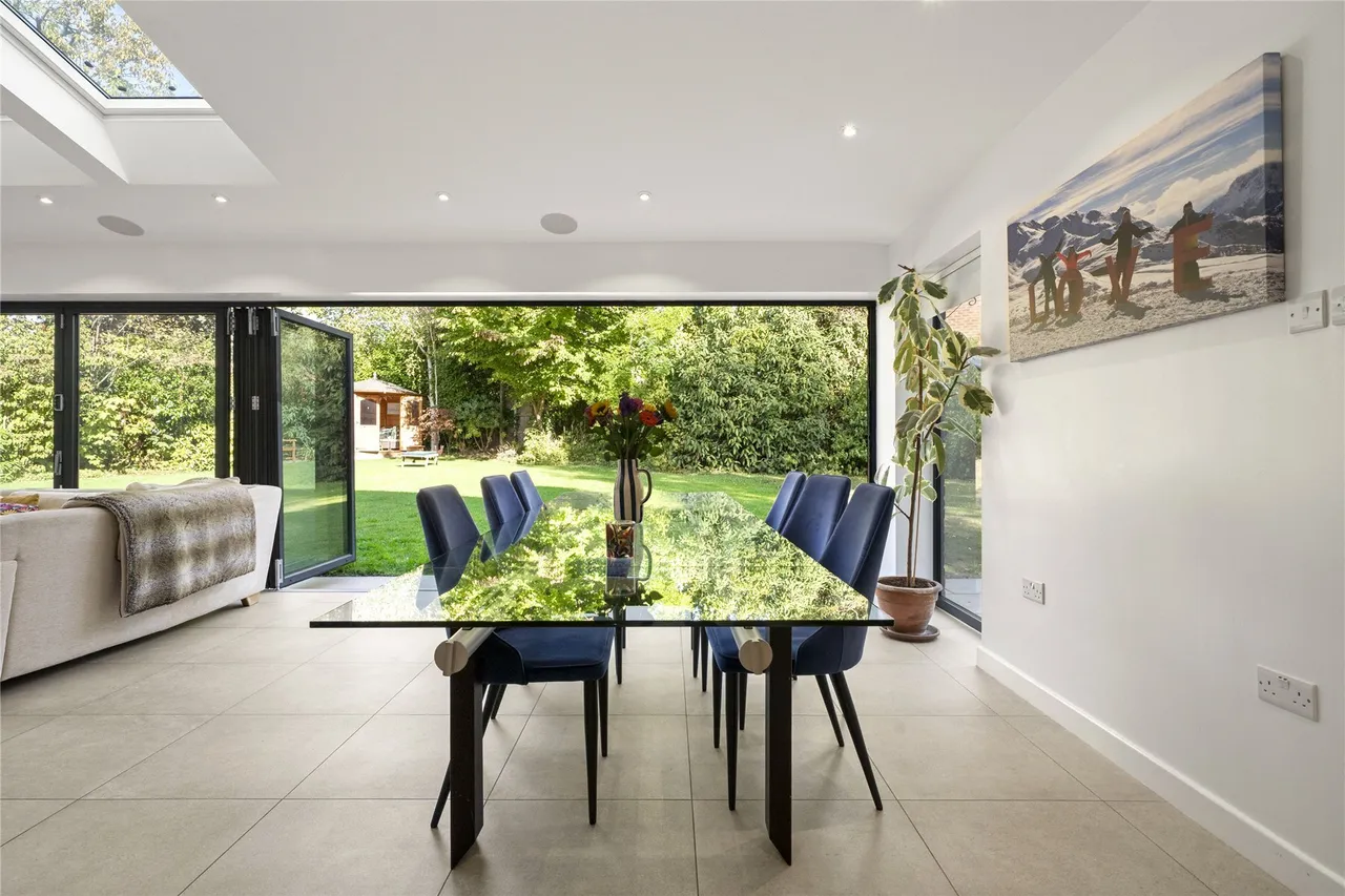 Woodend Park, Cobham, KT11, photo 7