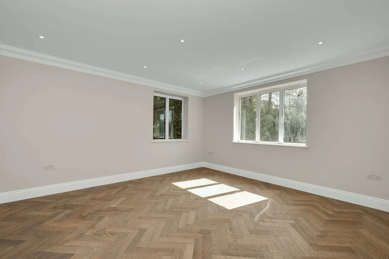 Ashley Road, Walton-on-Thames, KT12, photo 8