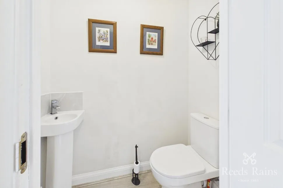 Askham Way, Waverley, South Yorkshire, S60, photo 8