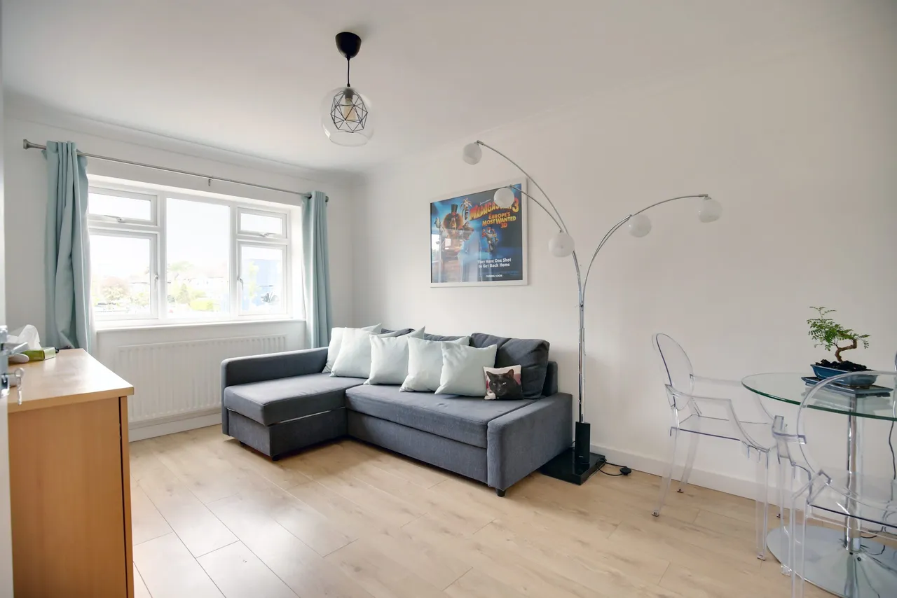 Broadfields, East Molesey, KT8, photo 10