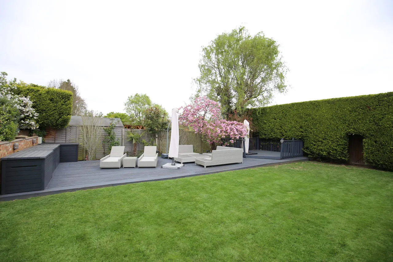 Broadfields, East Molesey, KT8, photo 21