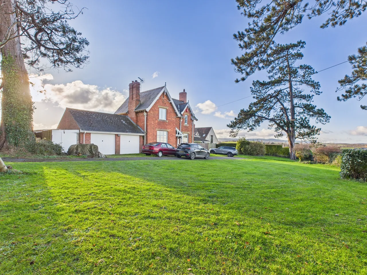 Sandford Hill, Wembdon, photo 2