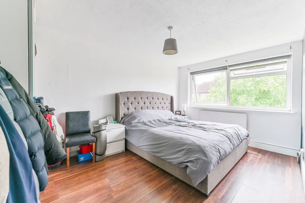6 Benwick Court, Croydon Road, London, photo 6