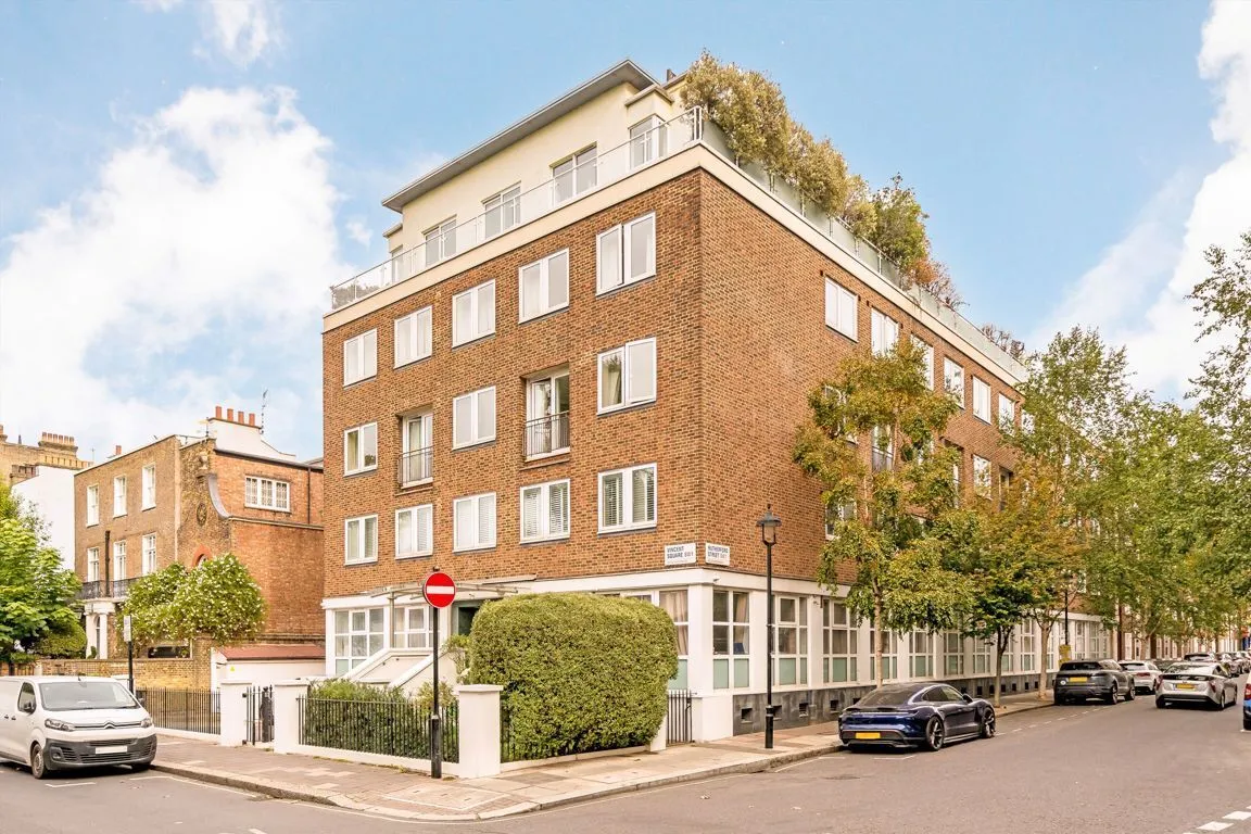 2 bed property for sale, Vincent Square, Pimlico, SW1P