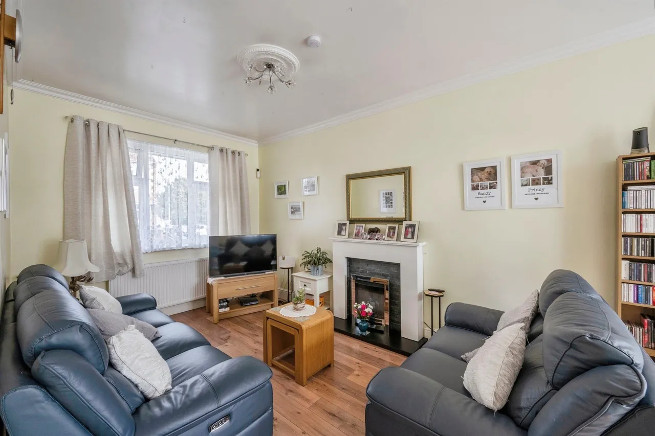 Dryden Road, Mexborough, photo 2