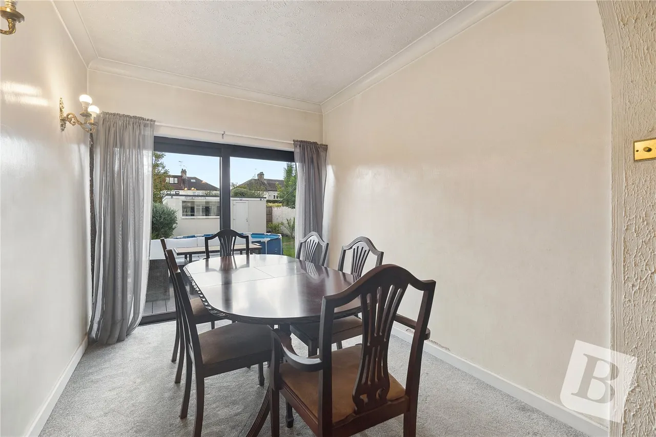 Gorseway, Romford, RM7, photo 6