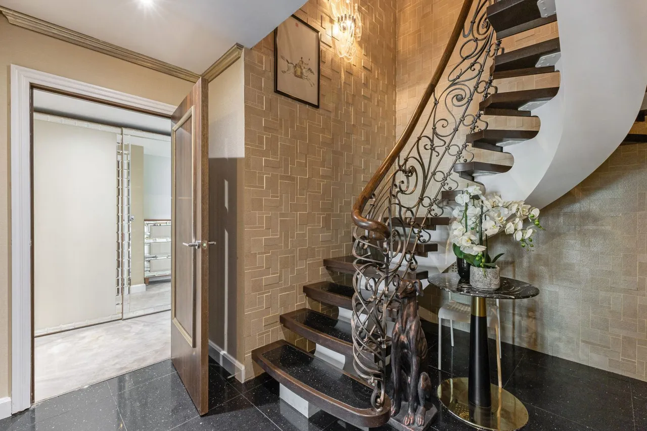 Vicentia Court, Bridges Court Road, Battersea, SW11 3GY, photo 10
