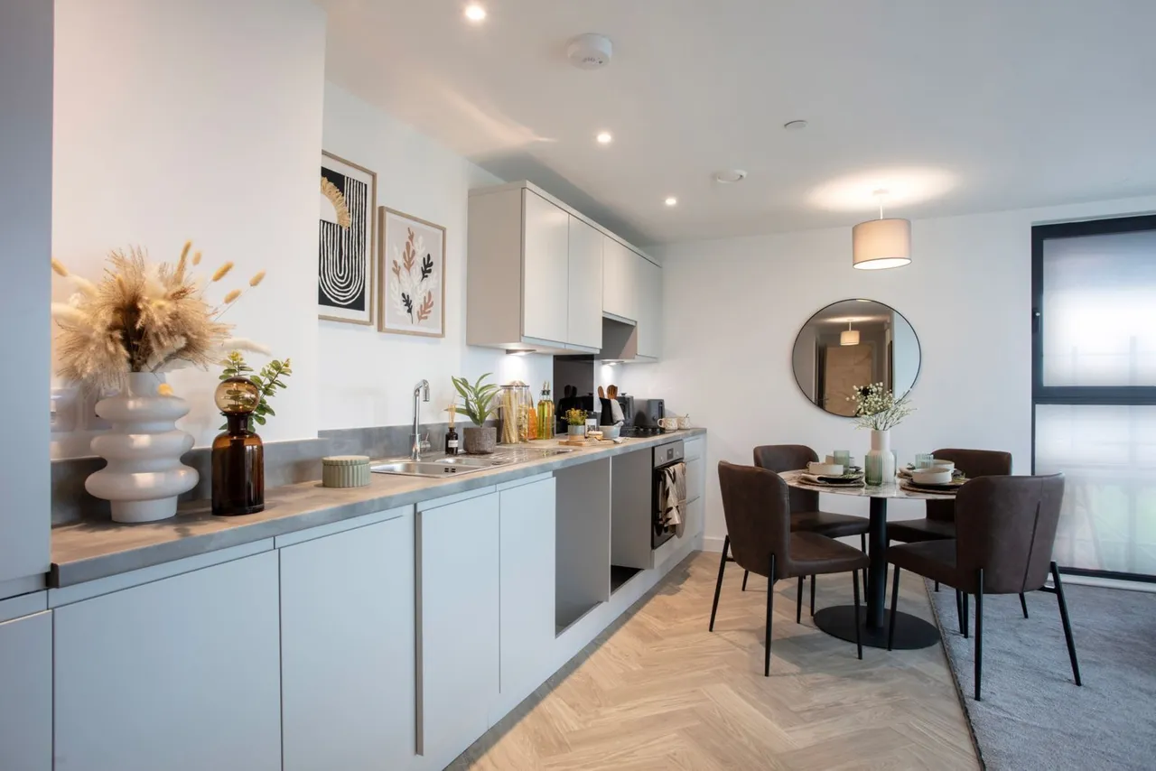 WC, Ford Lane, salford, M6 6PE, photo 3